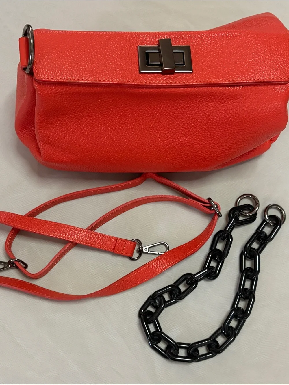 Viola Castellani Coral Genuine Leather Crossbody Bag Made in Italy